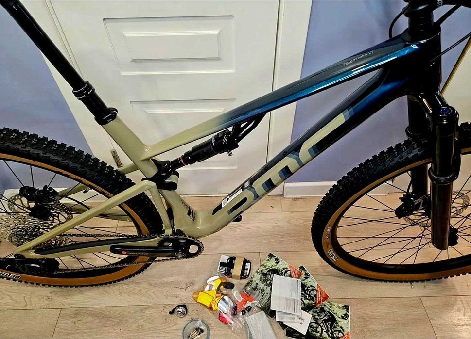 Велосипед BMC Fourstroke Carbon 2024 29