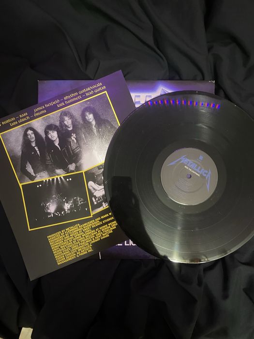 Винилка metallica