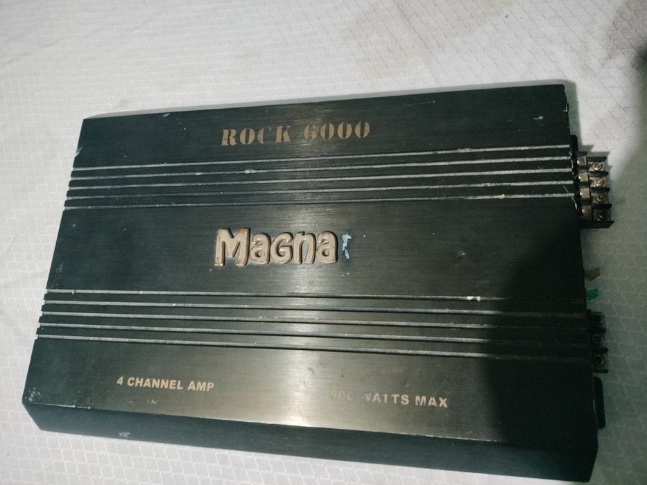 stație auto magnat 4 canale 800w