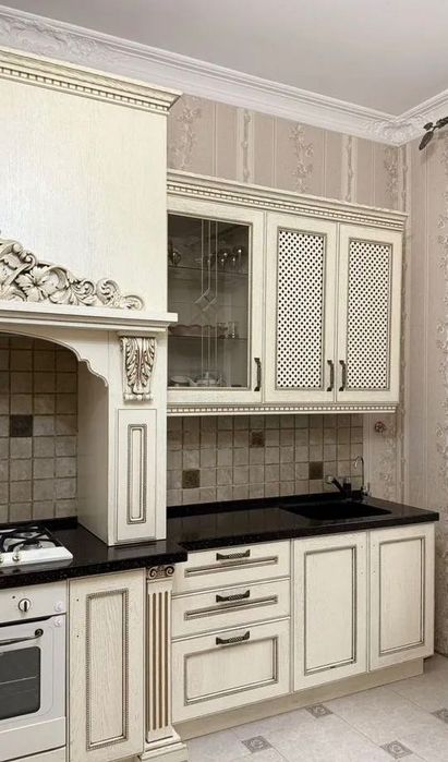 Кухонный гарнитур с техникой