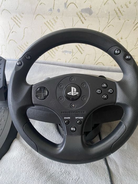 Игровой руль Thrustmaster