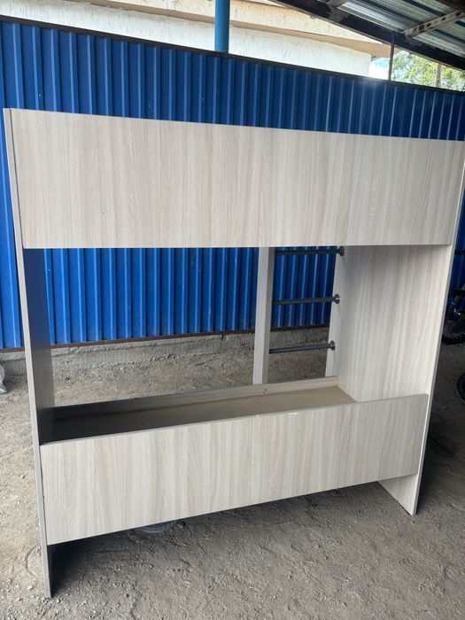 Двухьярусная  кровать