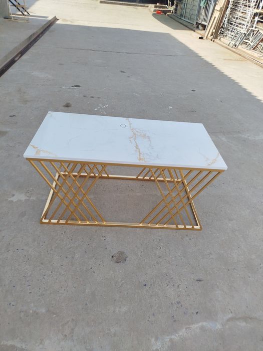 Loft mebel jurnalniy stol