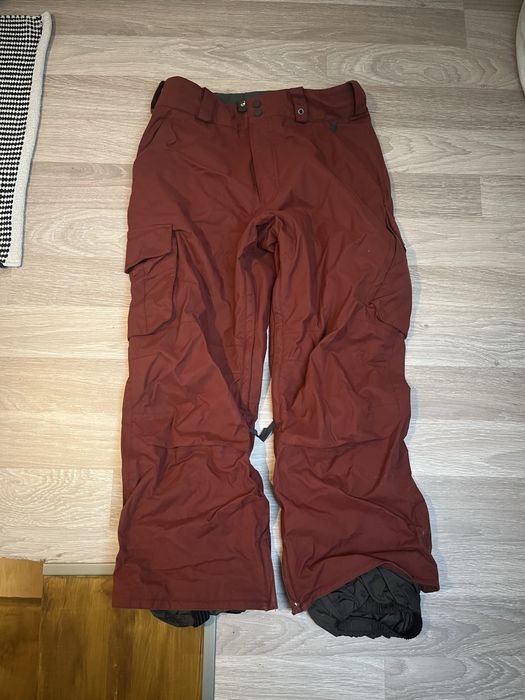 Pantaloni de ski Burton Ronin baggy style,Marimea M, culoare visinie