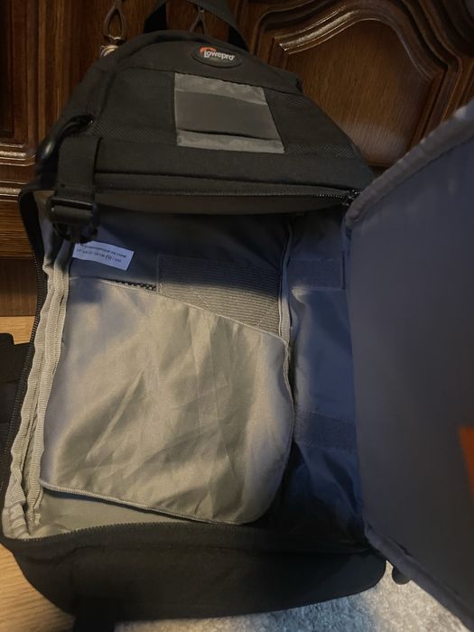 Lowerpro slingshot 100aw