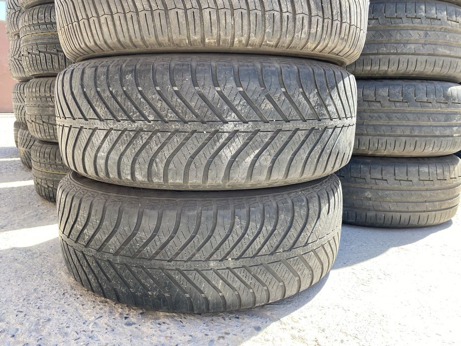 Шины Germany 215/60/17, 2шт