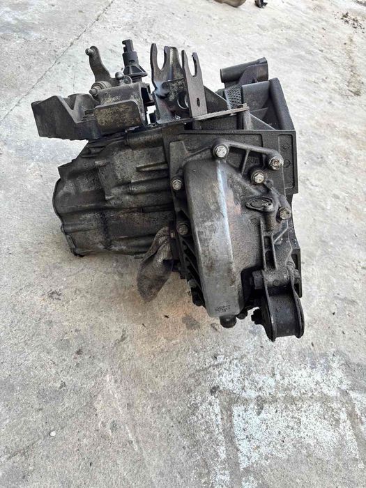 Скоростна кутия за Ситроен Джъмпер или Пежо Боксер