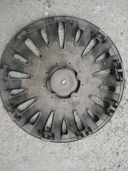 Capace roti... Pe 16