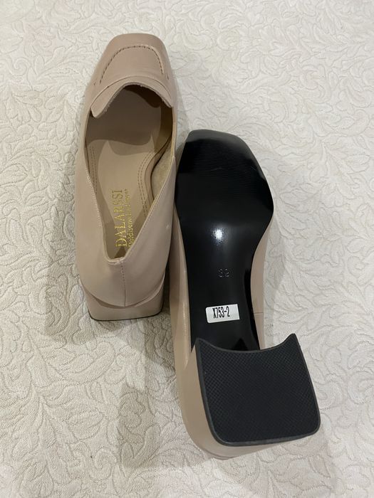 Продам Туфли женские