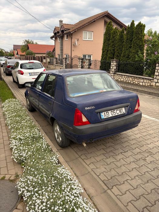 Vând Dacia Solenza Confort 1,4 MPI benzina 135000 km reali