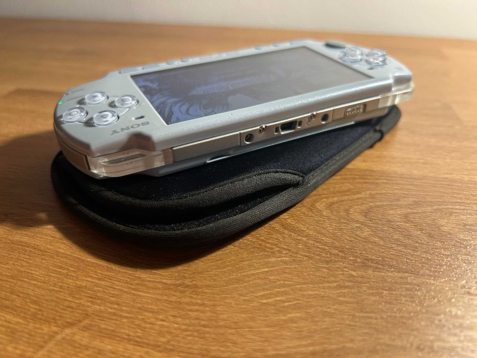 PSP Slim Mint Green modată — verificata, testata, gata de joc | Japonia
