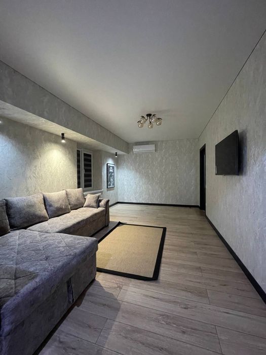 1 в 2 / 3 / 4 на Ц 5 ( школа Эрудит ) своя