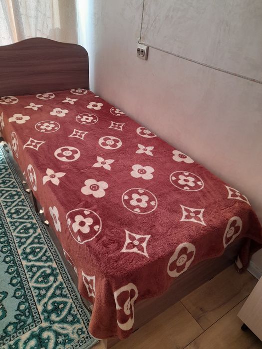 Продам кровать 190×85