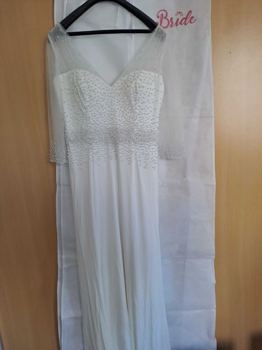 Нова сватбена рокля