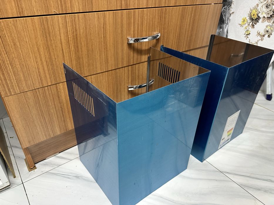 Запчасть от вытяжки