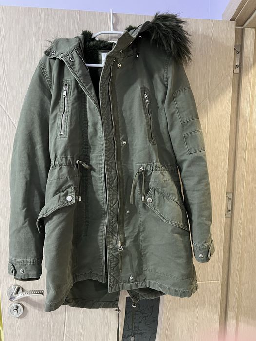 Зимна парка Bershka