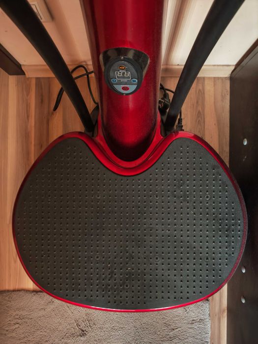 Вибрираща машина VIBROGYM inSPORTline LOTUS