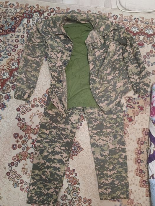 Продаю военную форму