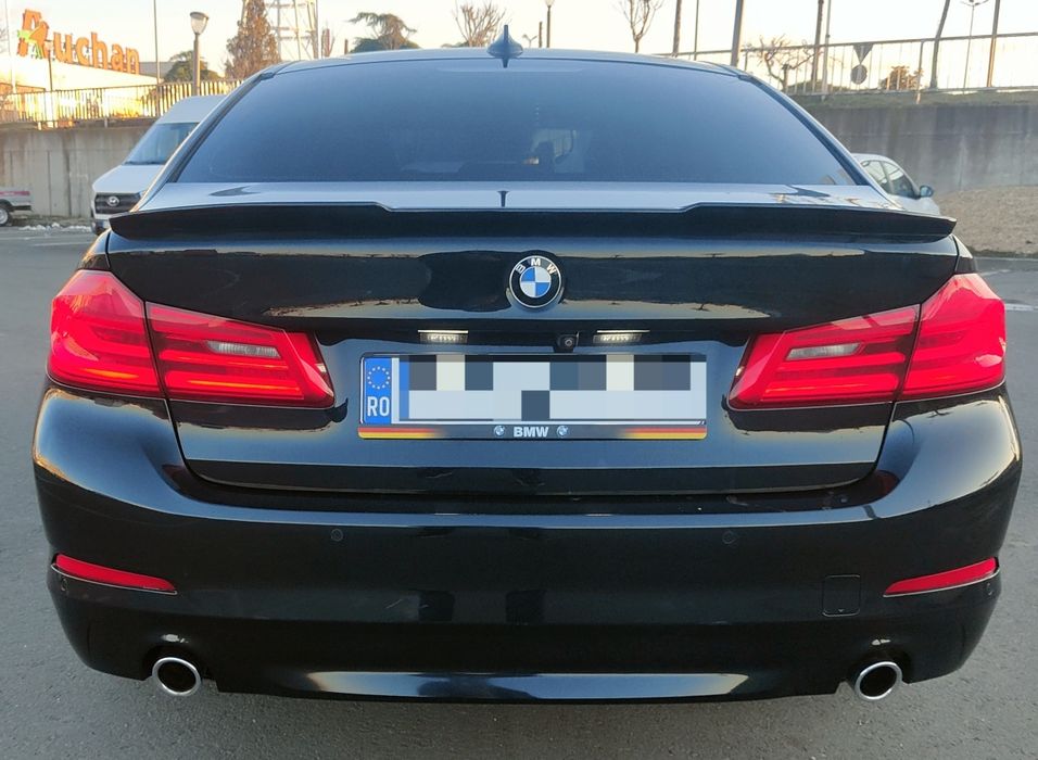 BMW 520d G30 2017 Automată • Navi Mare • Piele Încălzită • Bord Digita