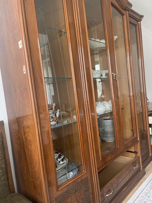 Отдам все за 60000тенге