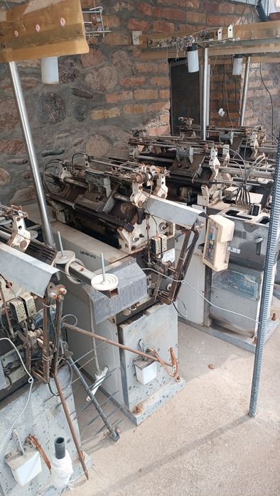 Перчатка машина сотилади