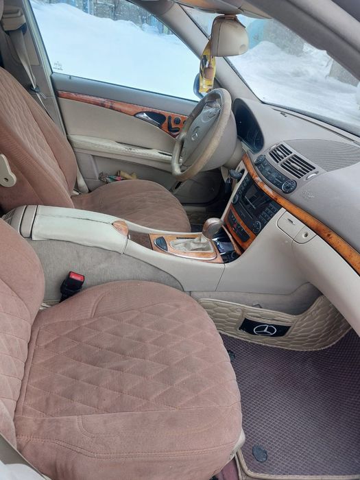 Mercedes-Benz 320, 2006 года.