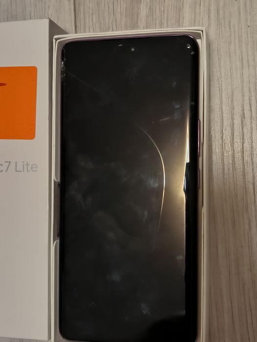 Honor magic 7 lite purple 8gram 256mb