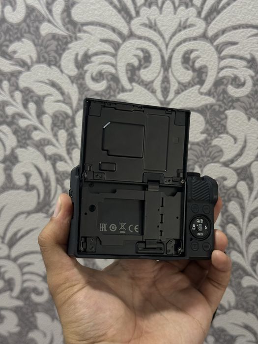 Canon G7x Mark III
