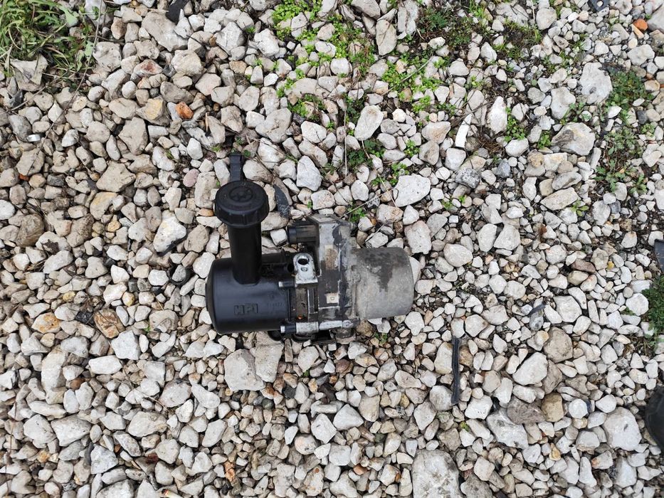 Хидравлична помпа Пежо 407