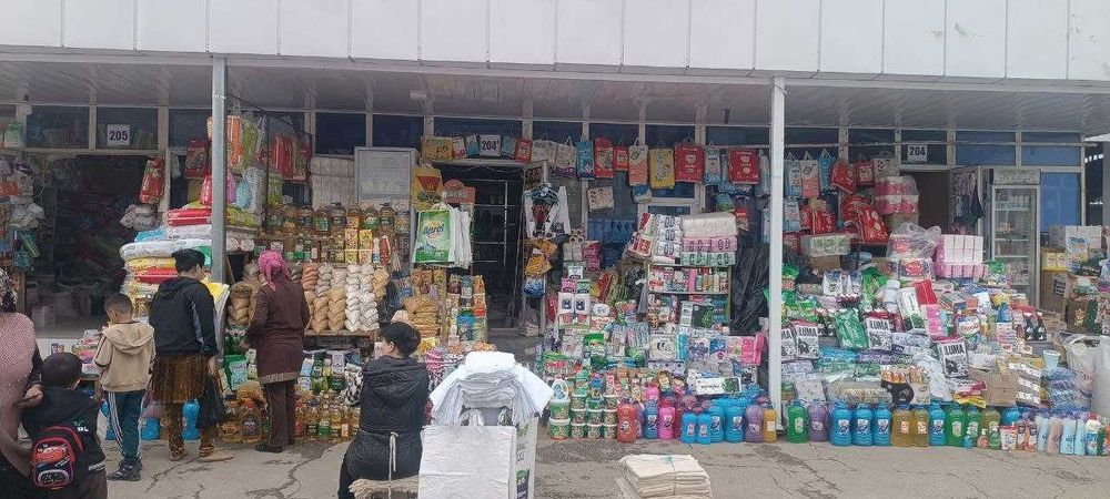Дехкон бозорида Магазин сотилади