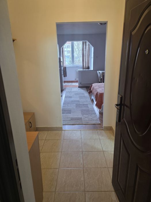 Garsonieră de inchiriat