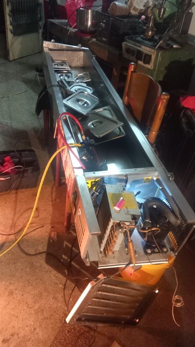 Reparații Frigidere