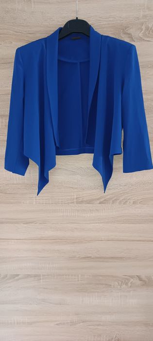 Дамско, късо сако Pieces, без закопчаване, за размер С и М!