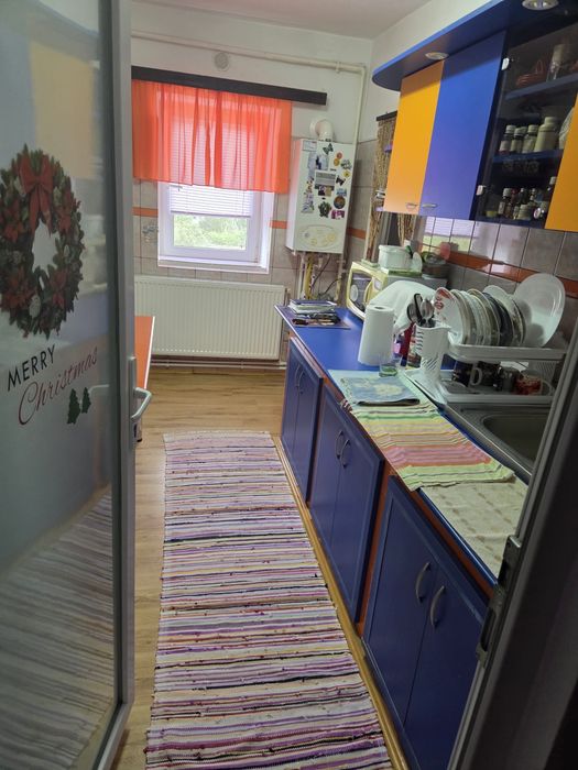 Vand apartament 4 camere