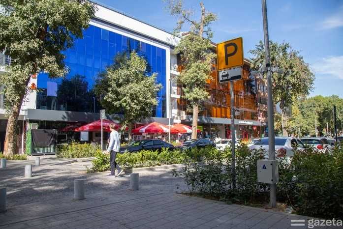 Сдается квартира  на Ц1 (можно под офис) напротив WOK, KFC, Belissimo