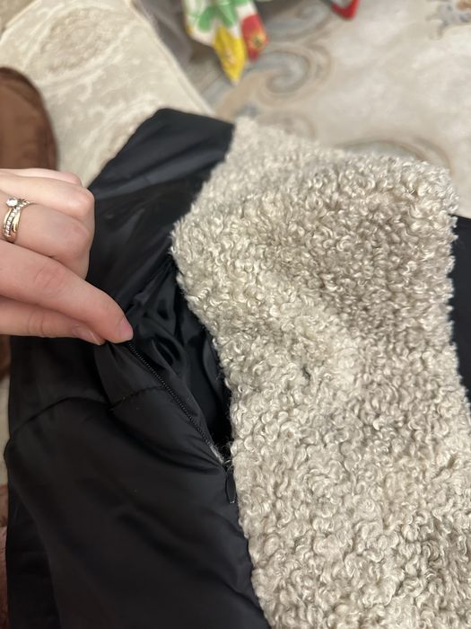 Черный длинный пуховик 50-52 размера