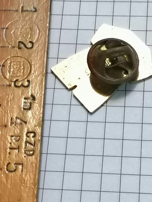 Футбольные значки антиквар