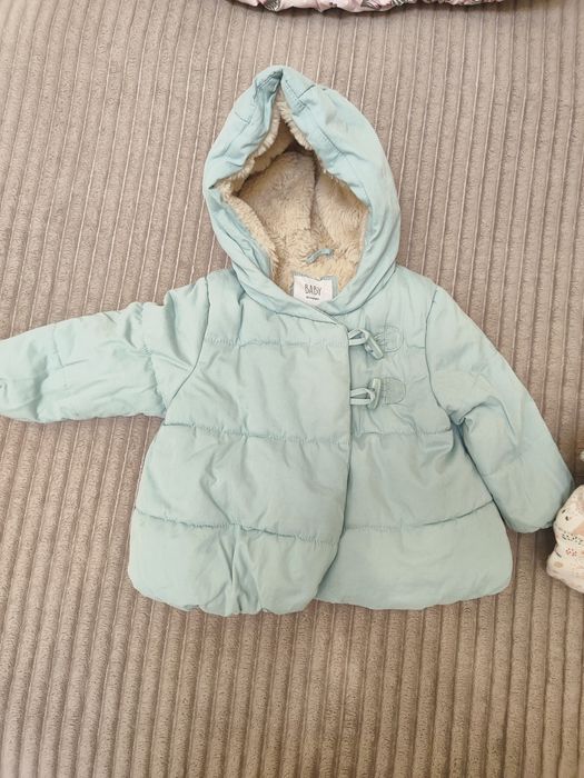 Детская курточка с 9-18 мес. на девочку
