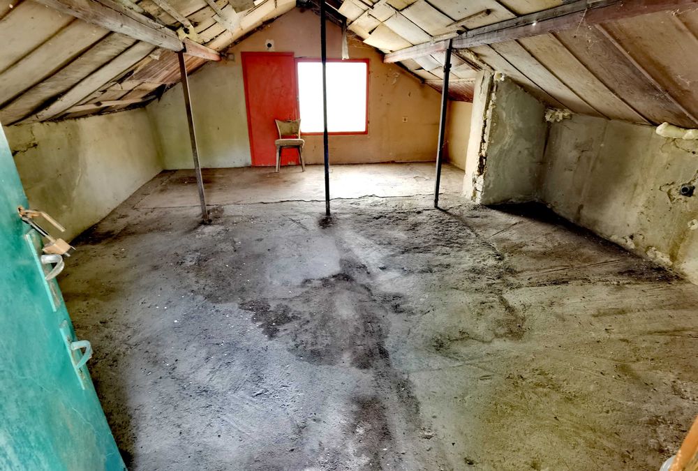 Вила за продажба