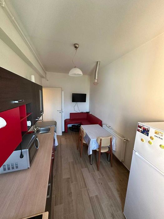 Închiriez apartament cu o camera