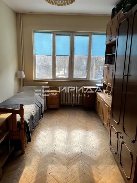 Продава се Тристаен апартамент в София, Яворов - 89 кв.м за 2235 €/кв.м - Снимка #4