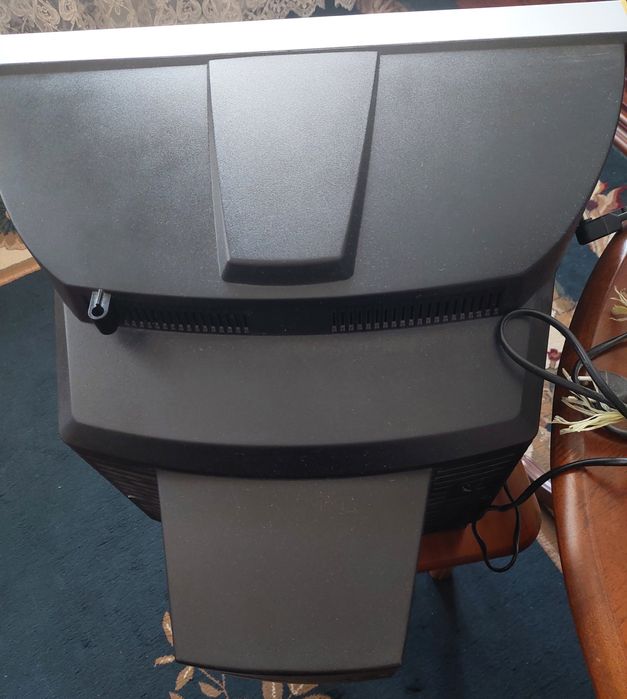 Телевизор LG , рабочий