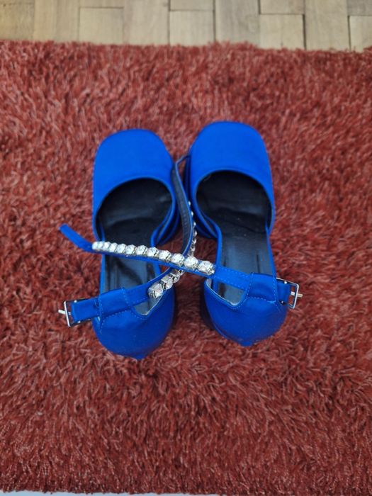 Токчета с дебел ток и платформа