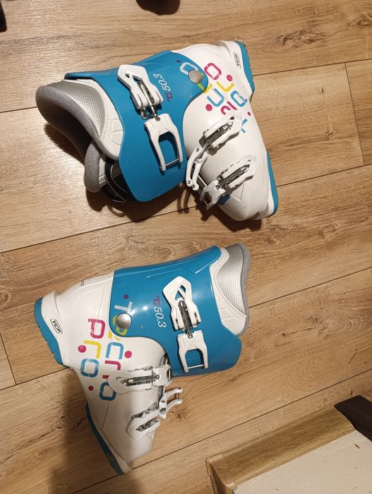 Clăpari mărimea 37,5-38      277 mm