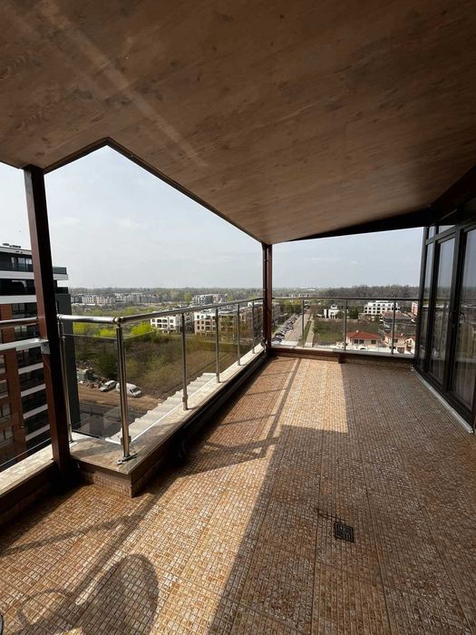 Продава се Тристаен апартамент в Пловдив, Христо Смирненски - 135 кв.м за 1371 €/кв.м - Снимка #13