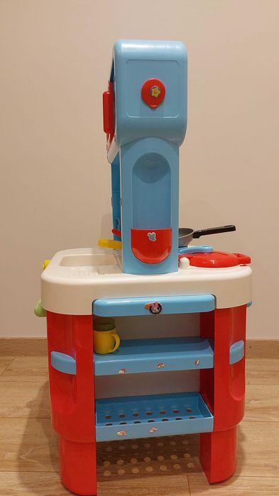 Cadoul ideal - Mothercare  - minibucatarie pentru copii