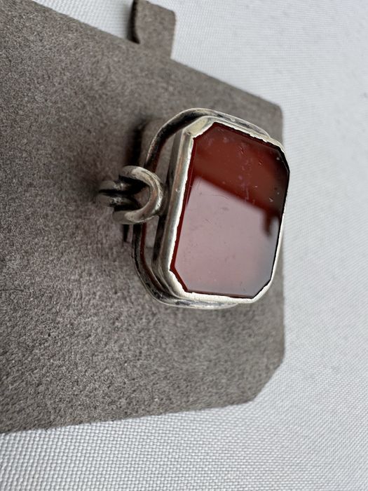 Inel argint si carneol