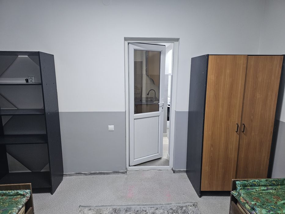 Сдам комнату с кухней долгосрочно