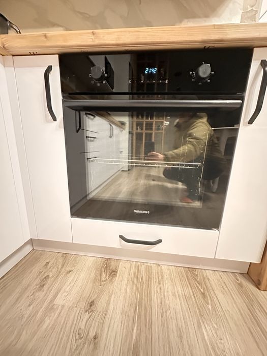 Продам духовой шкаф Самсунг