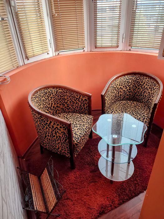 Дава се под наем Едностаен апартамент в Благоевград, Идеален център - 40 кв.м за 204 € - Снимка #3